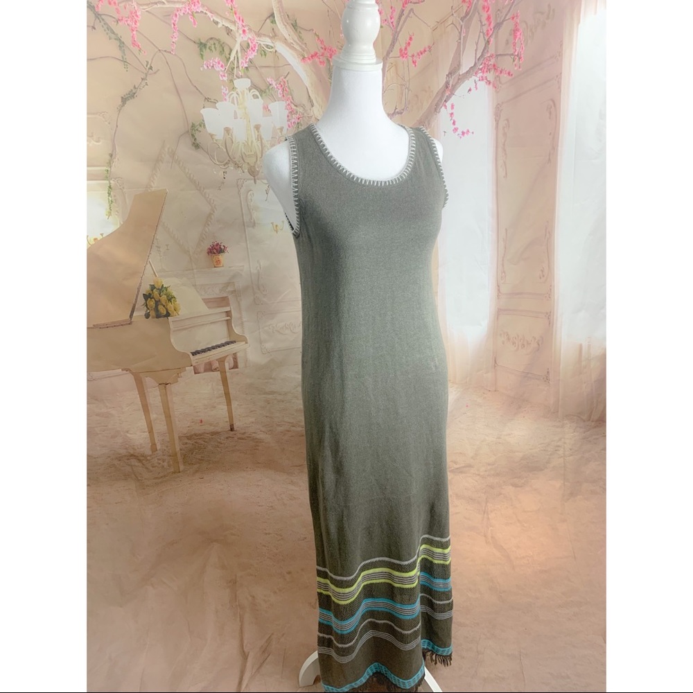 Lisa Todd The Riviera Linen Midi Dress - Picture 3 of 8